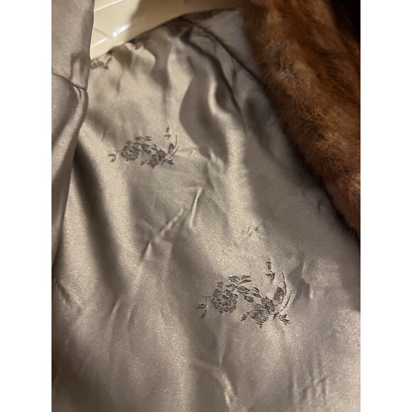 Vintage Fredrick & Nelson Fur Salon Woman's Mink Shawl Silk Lined with Pockets L - Picture 9 of 15